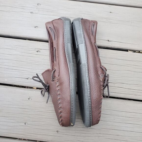 Minnetonka Moccasins Brown Moosehide Leather Classic Moc Toe Tie Front Moccasins - Picture 3 of 8